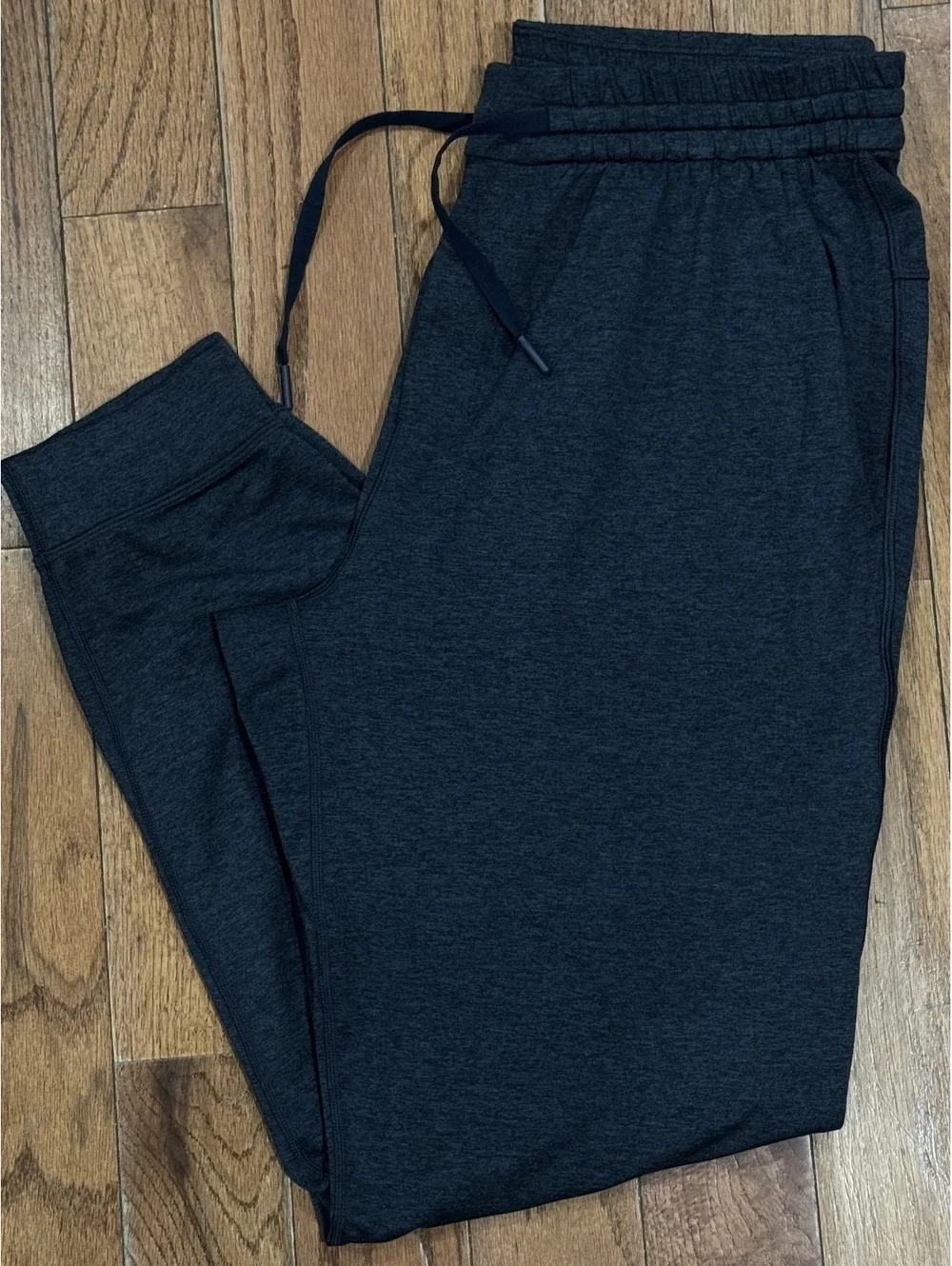 Lululemon Men's Dark Gray Jogger Sweatpants with Zippered Pockets